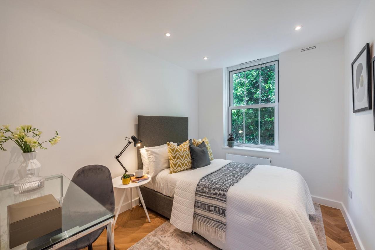 Superb 2 Bed Apartment Near Camden Town Free Wifi Лондон Екстериор снимка